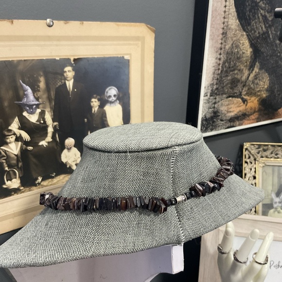 Men’s Puka Shell Vintage Necklace - Picture 4 of 4